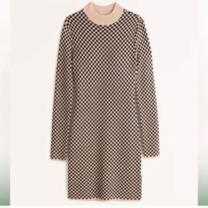 A&F Checkered Long Sleeve dress. Size M.